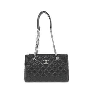 Chanel shoulder bag